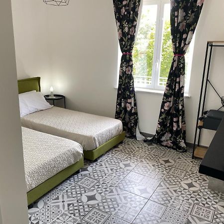 Habitat Luxury Suites Bellona Exteriör bild