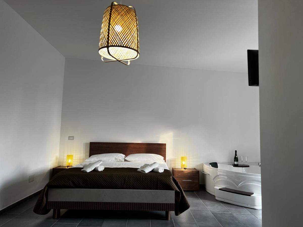 Habitat Luxury Suites Bellona Exteriör bild