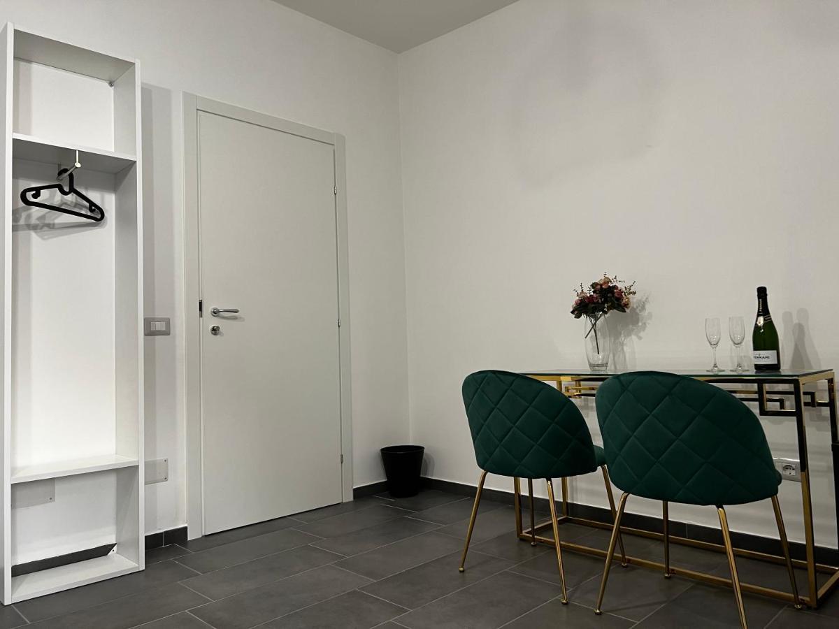 Habitat Luxury Suites Bellona Exteriör bild