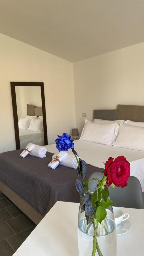 Habitat Luxury Suites Bellona Exteriör bild