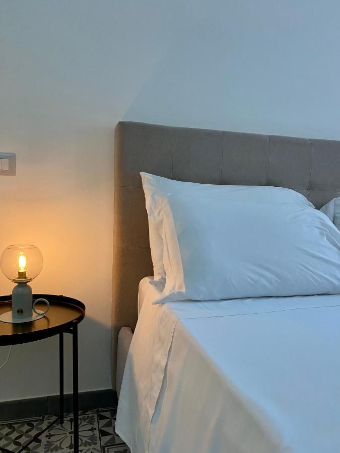 Habitat Luxury Suites Bellona Exteriör bild
