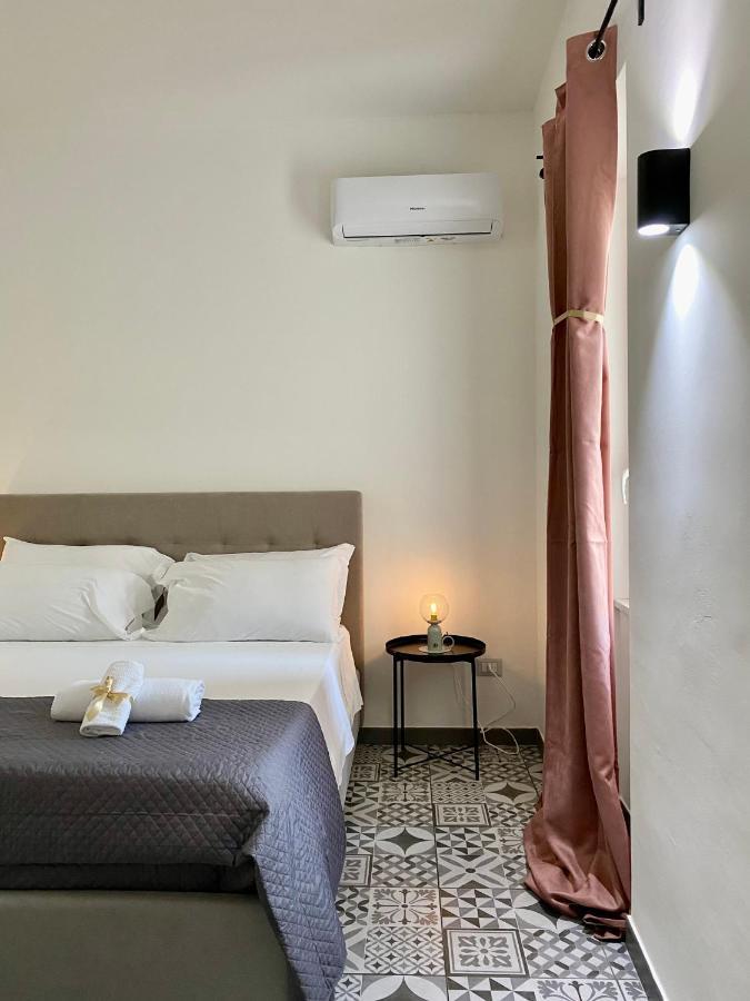 Habitat Luxury Suites Bellona Exteriör bild