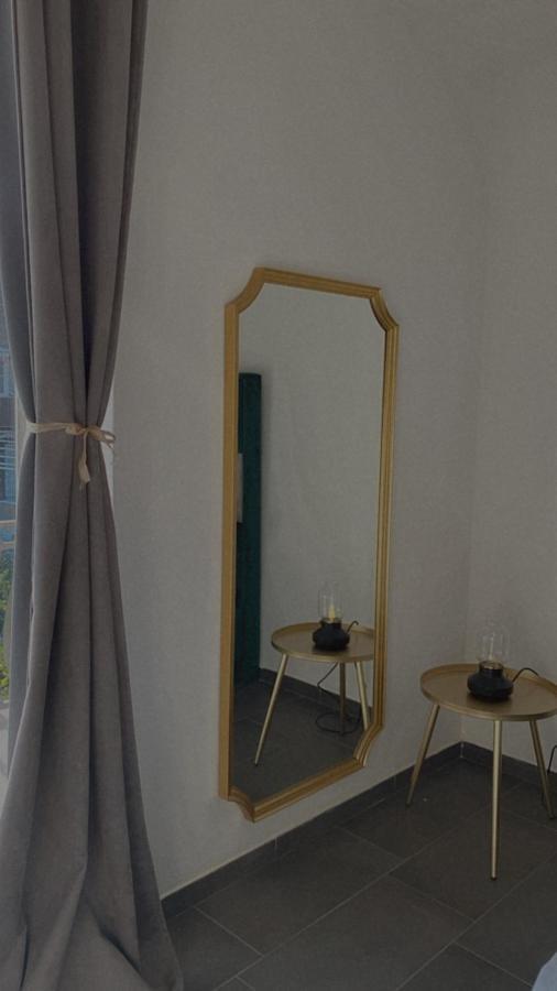 Habitat Luxury Suites Bellona Exteriör bild