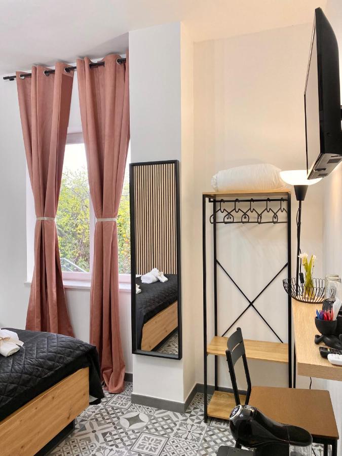 Habitat Luxury Suites Bellona Exteriör bild