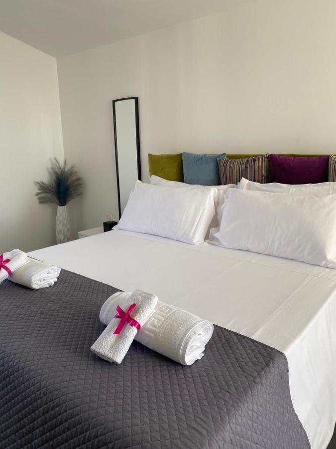 Habitat Luxury Suites Bellona Exteriör bild