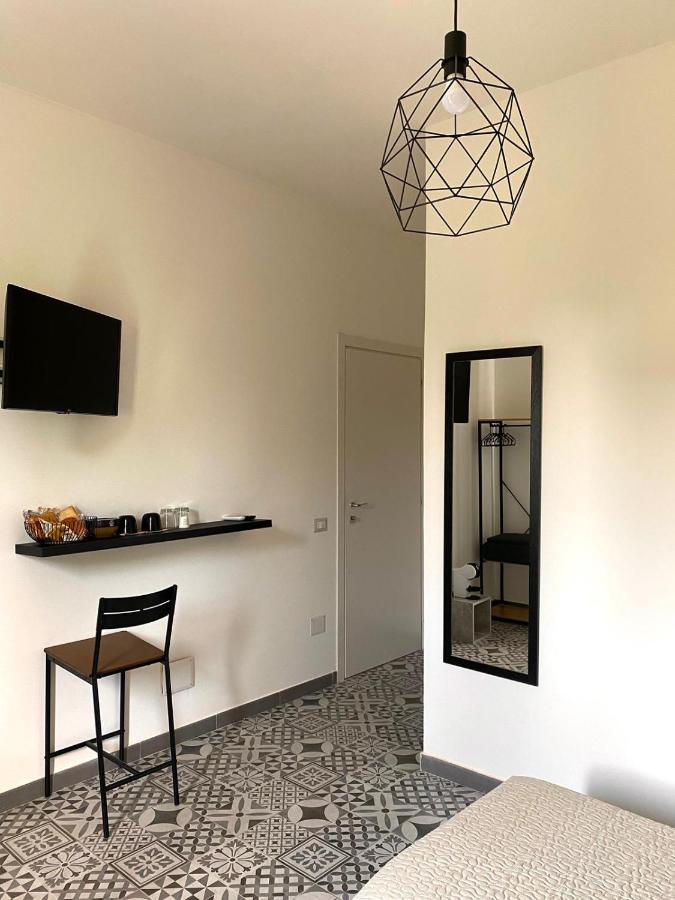 Habitat Luxury Suites Bellona Exteriör bild